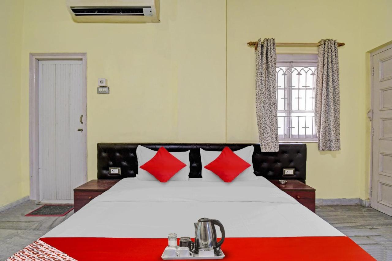 Hotel O R A Homestay Near Acropolis Mall Kalkutta Exterior foto